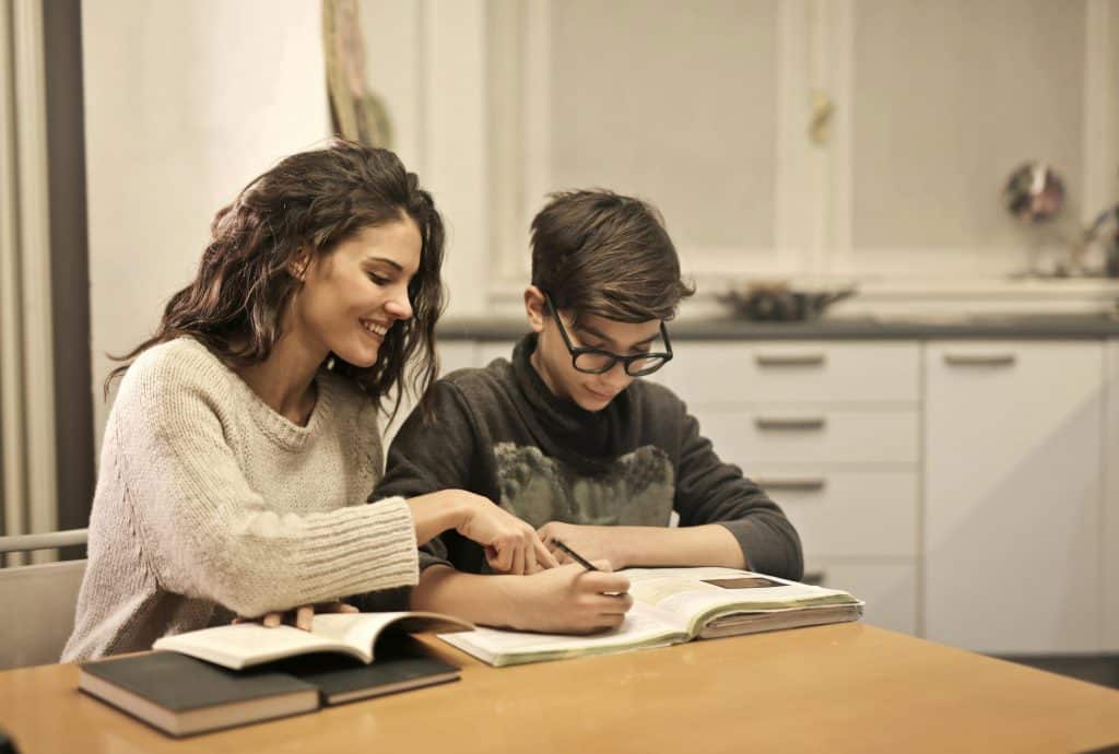 Professeur indépendant : quel statut juridique choisir ?