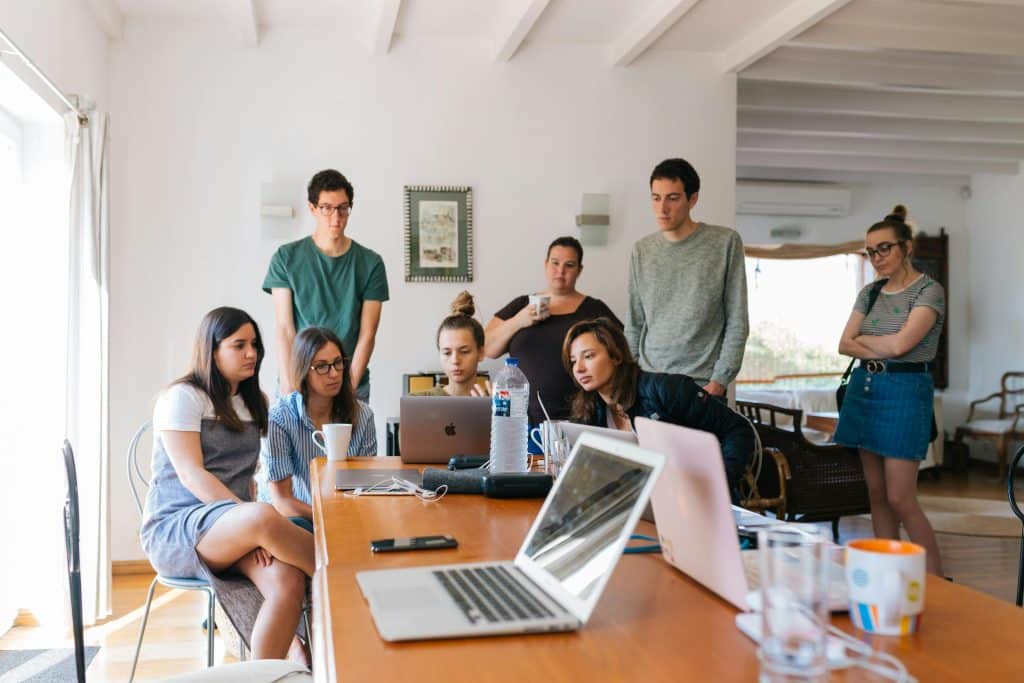 Peut-on ouvrir une micro-entreprise en tant que mineur ?