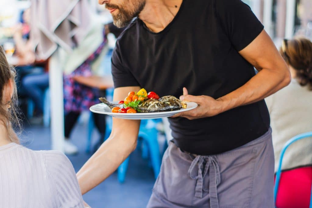 Peut-on ouvrir un restaurant sans diplôme ?